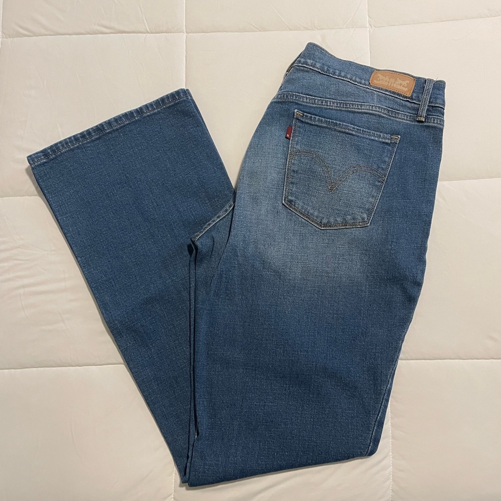 Levi's Classic Blue 515 Bootcut Jeans